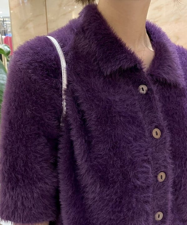 茂野 真楓さんの「BEAMS WOMEN｜BAUM UND PFERDGARTEN / ファーリー ハーフスリーブ カーディガン」を使ったコーディネート