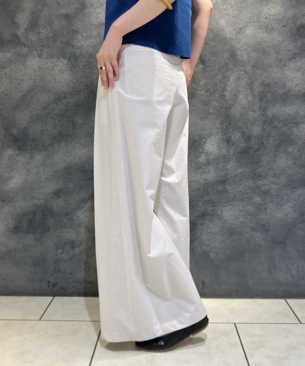 OSUMIさんの「BEAMS WOMEN｜AK+1 / 総針 ショート ニット」を使ったコーディネート