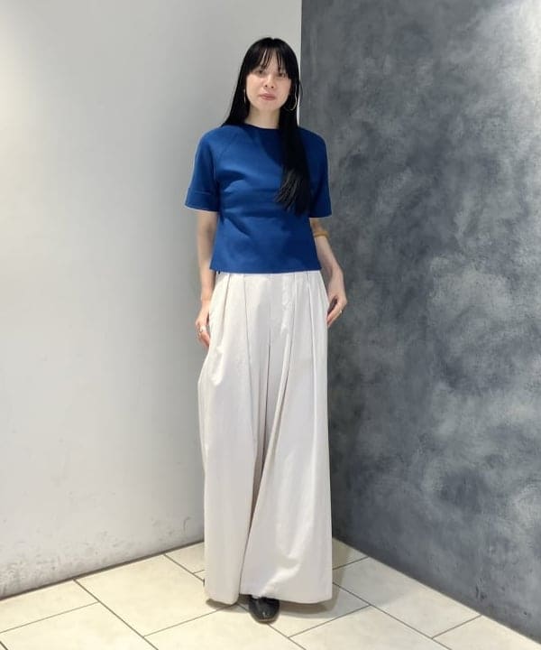 OSUMIさんの「BEAMS WOMEN｜AK+1 / 総針 ショート ニット」を使ったコーディネート