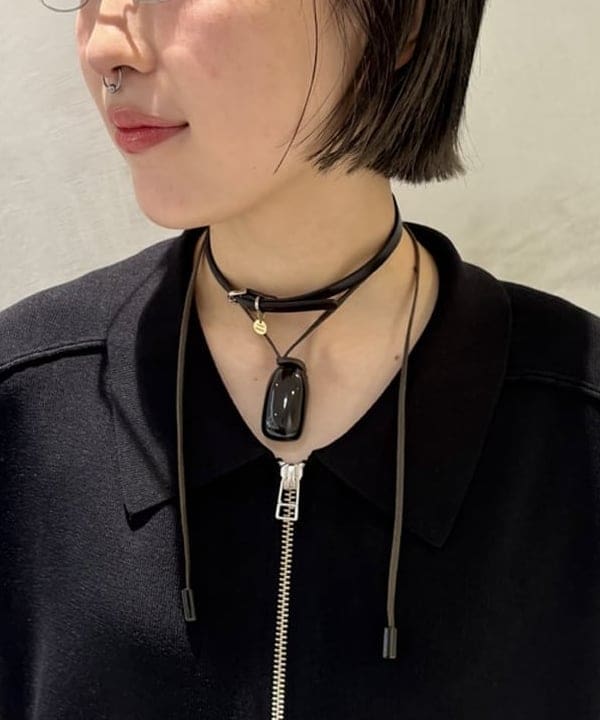 amaさんの「BEAMS WOMEN｜ニット ミニ バッグ」を使ったコーディネート