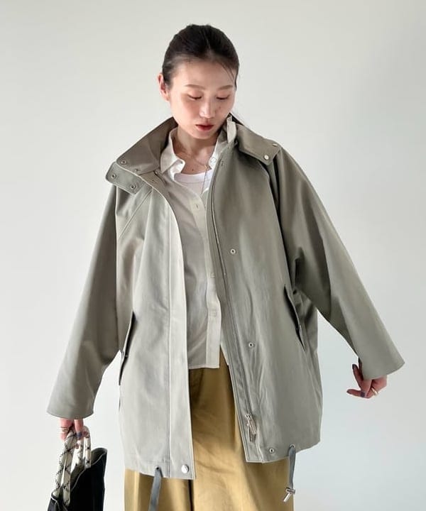 隈元 楓さんの「BEAMS WOMEN｜【別注】エディター坪田あさみ × WOOLRICH / ANORAK ダウンブルゾン」を使ったコーディネート
