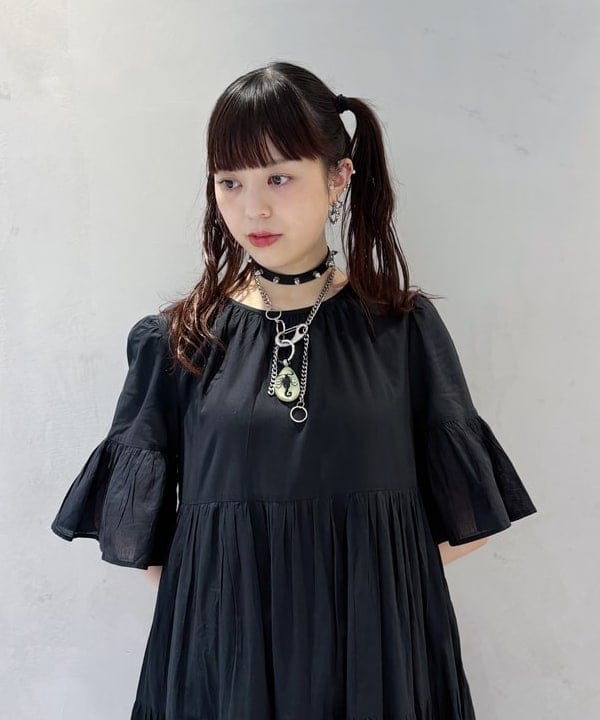 りかちょび/岸本梨佳さんの「BEAMS WOMEN｜MARIHA / 春のすずらん ソリッド ワンピース」を使ったコーディネート