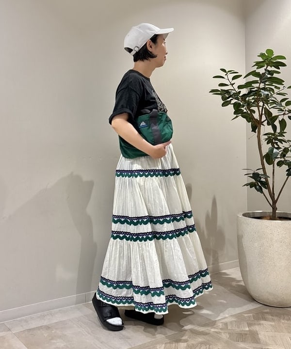 つぼさんの「BEAMS WOMEN｜【別注】NEW ERA / 940 Easy Snap MLB」を使ったコーディネート