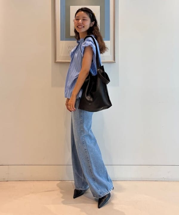 佐々木 南美さんの「BEAMS WOMEN｜ボウタイ フレンチ パフスリーブ ブラウス」を使ったコーディネート