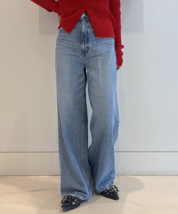 佐々木 南美さんの「BEAMS WOMEN｜リブ ポロ カーディガン」を使ったコーディネート