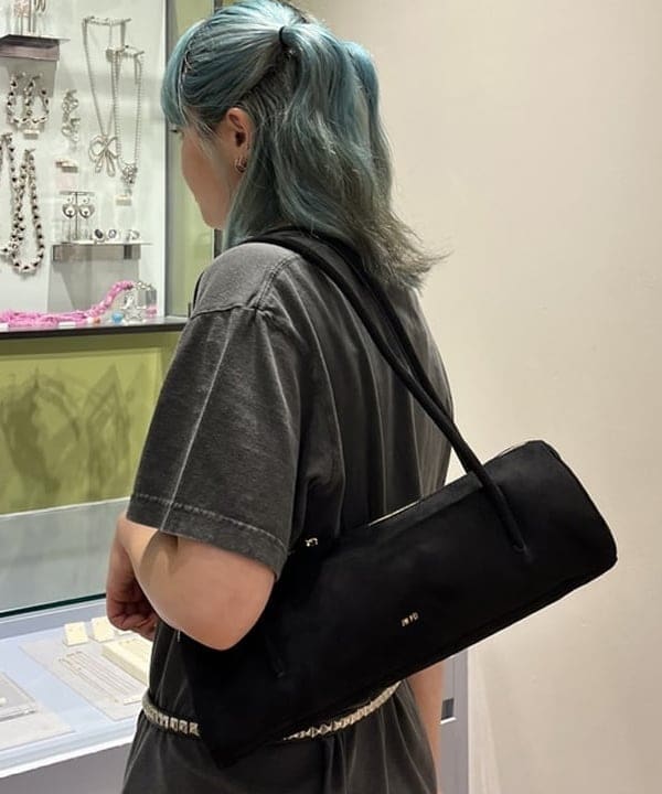 ゆいさんの「BEAMS WOMEN｜チェック シャーリング タイトスカート」を使ったコーディネート