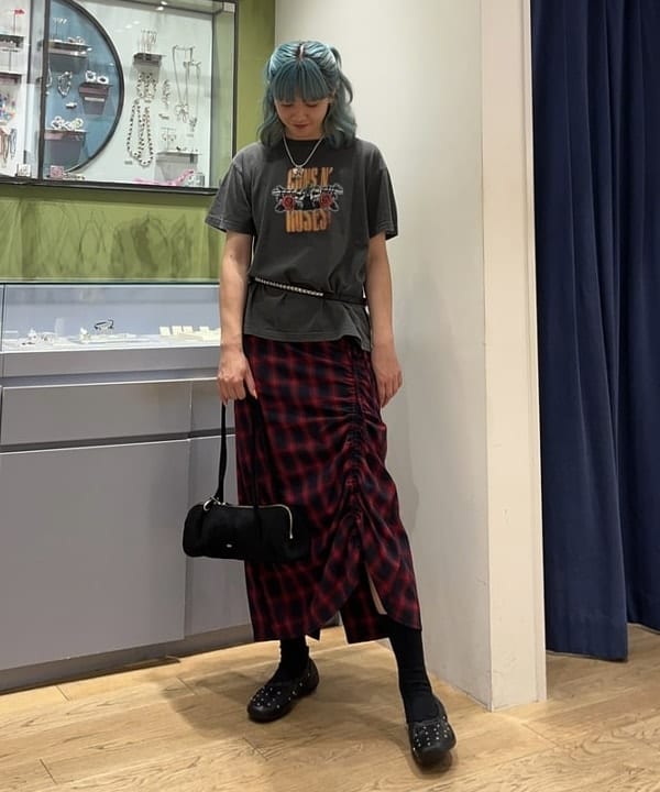 ゆいさんの「BEAMS WOMEN｜チェック シャーリング タイトスカート」を使ったコーディネート