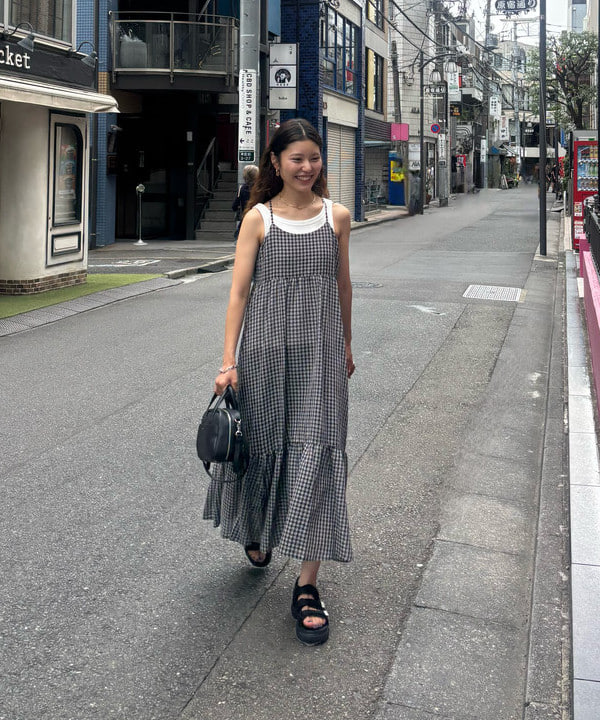 佐々木 南美さんの「BEAMS WOMEN｜ベーシック リブ タンクトップ」を使ったコーディネート