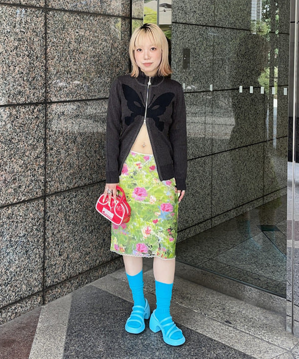 まゆちゃんさんの「BEAMS WOMEN｜PUMA / マイクロ グリップ バッグ」を使ったコーディネート