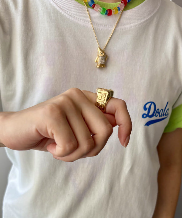 みりさんの「」を使ったコーディネート