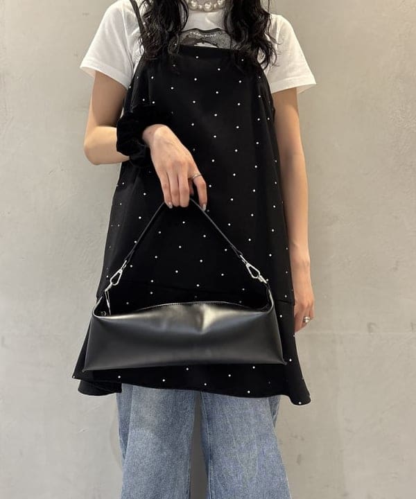 松田 陽茉莉さんの「BEAMS WOMEN｜ドットプリント ミニ キャミワンピース」を使ったコーディネート