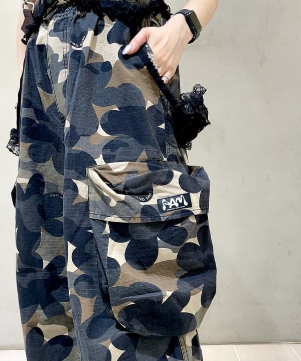 カタヤマ アヤさんの「BEAMS WOMEN｜ワイド 2WAY バッグ」を使ったコーディネート