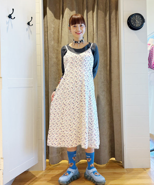 りかちょび/岸本梨佳さんの「BEAMS WOMEN｜スパンコール バッグ」を使ったコーディネート