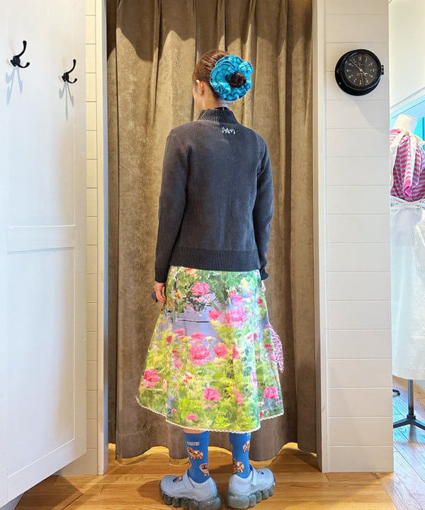 りかちょび/岸本梨佳さんの「BEAMS WOMEN｜スパンコール バッグ」を使ったコーディネート