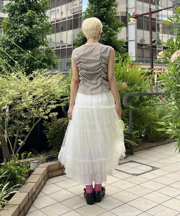 あさひさんの「BEAMS WOMEN｜チェック ギャザー ノースリーブ ブラウス」を使ったコーディネート