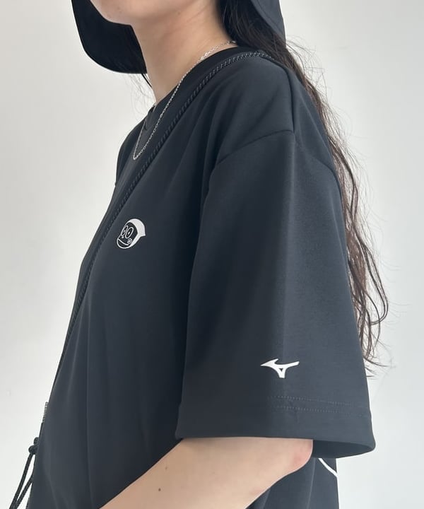 清水 彩乃さんの「BEAMS WOMEN｜maturely / グリッター ジッパー パンツ」を使ったコーディネート