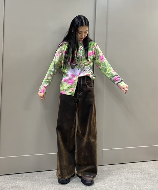 ayaさんの「BEAMS WOMEN｜PAM_FloralShrtSP」を使ったコーディネート