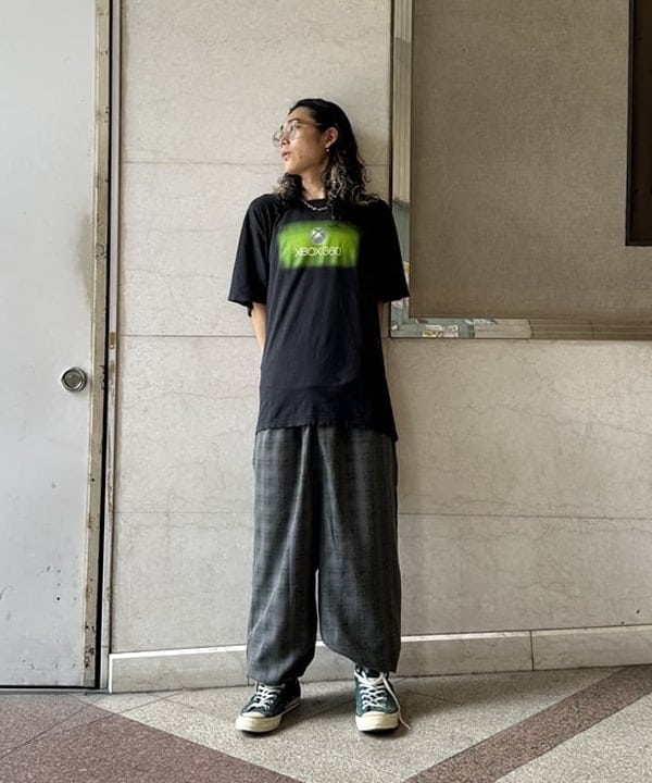 菊田 悠さんの「BEAMS WOMEN｜ブークレ チェック イージーパンツ」を使ったコーディネート