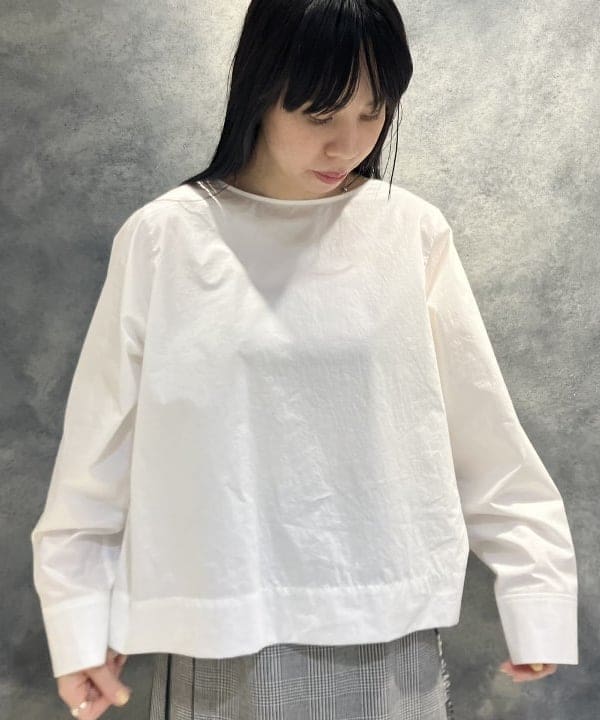 OSUMIさんの「BEAMS WOMEN｜バックオープン コットンブラウス」を使ったコーディネート