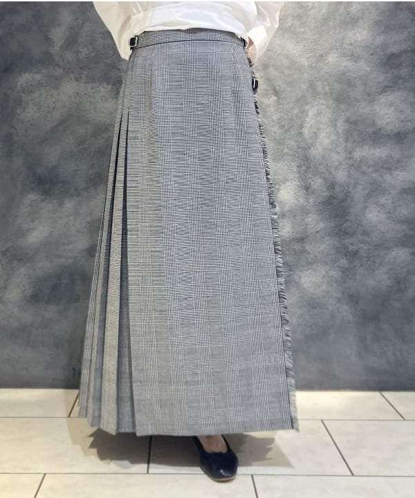 OSUMIさんの「BEAMS WOMEN｜バックオープン コットンブラウス」を使ったコーディネート