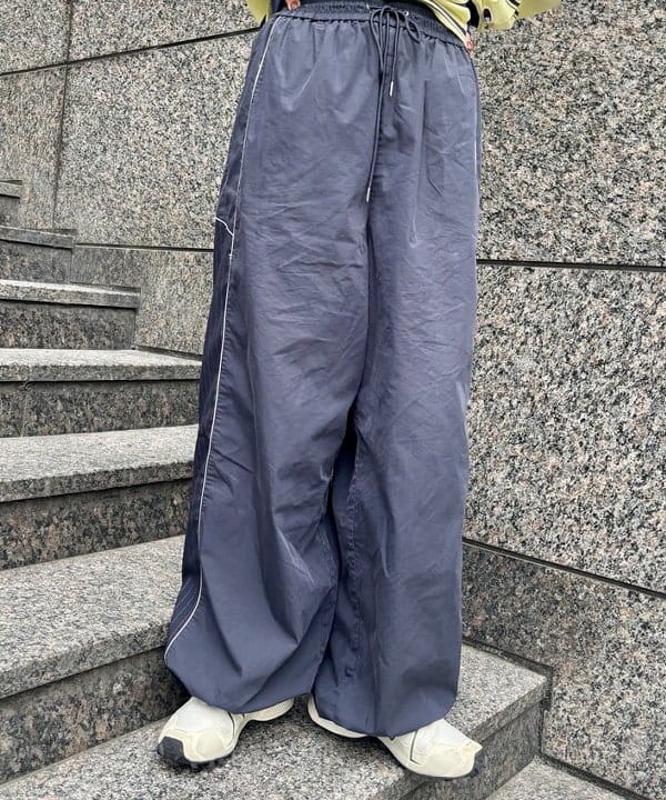 はやしあかねさんの「BEAMS WOMEN｜【別注】Champion / ボーダー ポロシャツ」を使ったコーディネート