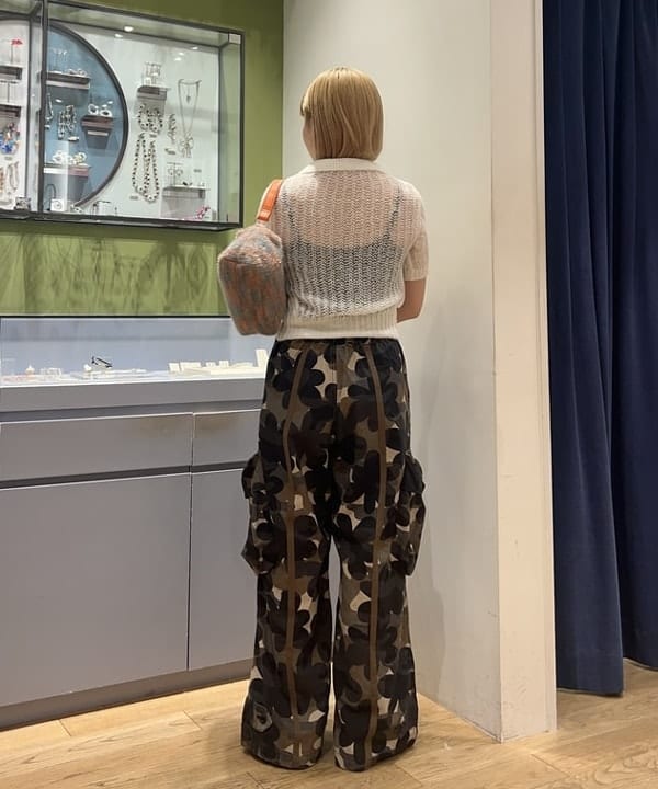 ナカノ アイさんの「BEAMS WOMEN｜シャギー メッシュ ポロ カーディガン」を使ったコーディネート