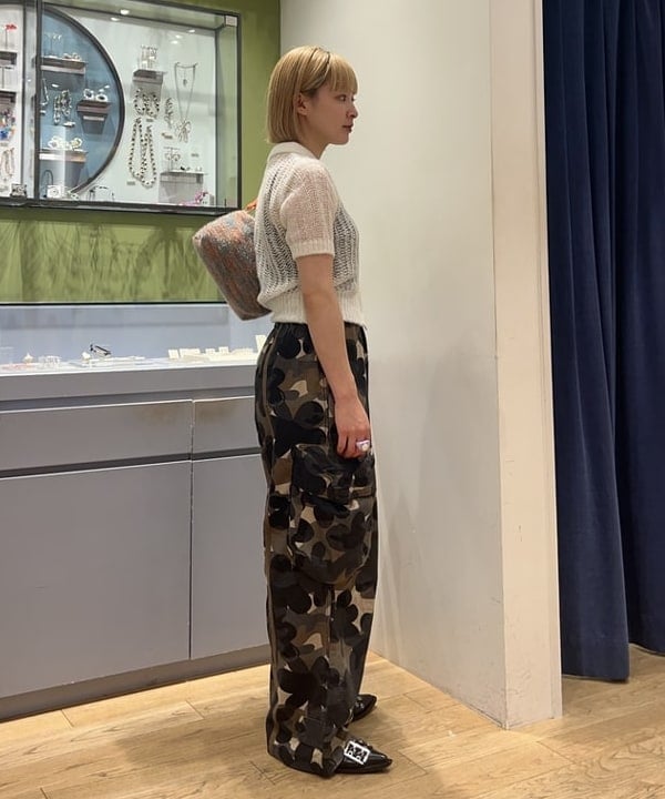 ナカノ アイさんの「BEAMS WOMEN｜シャギー メッシュ ポロ カーディガン」を使ったコーディネート