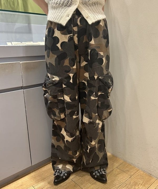 ナカノ アイさんの「BEAMS WOMEN｜シャギー メッシュ ポロ カーディガン」を使ったコーディネート