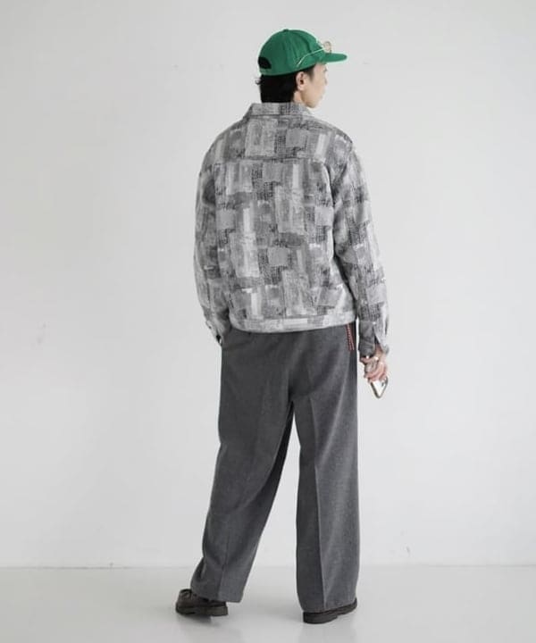 SUDOさんの「BEAMS WOMEN｜7ゲージ フェード クルーネック ニット」を使ったコーディネート