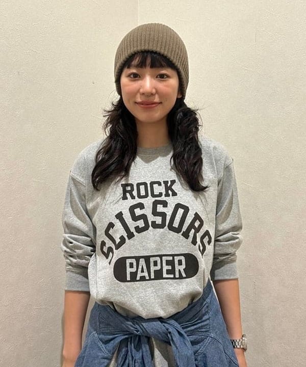 ばるたんさんの「BEAMS WOMEN｜【別注】SCREEN STARS / プリント ロングスリーブ Tシャツ」を使ったコーディネート