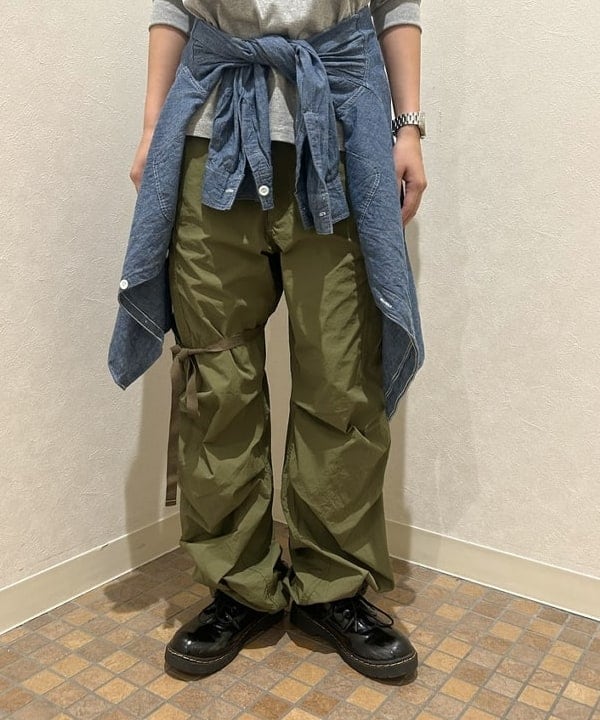 ばるたんさんの「BEAMS WOMEN｜【別注】SCREEN STARS / プリント ロングスリーブ Tシャツ」を使ったコーディネート