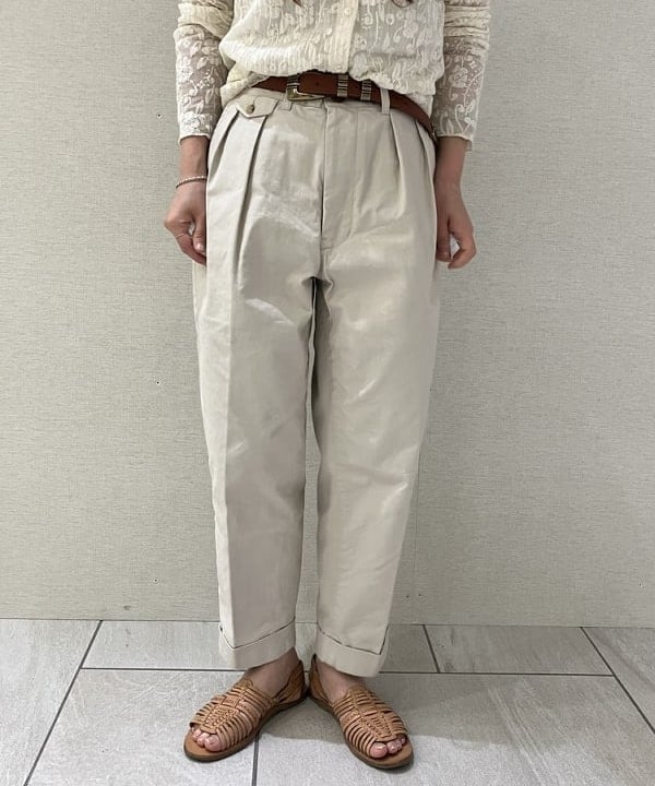 モモさんの「BEAMS WOMEN｜2 Pleats Twill」を使ったコーディネート