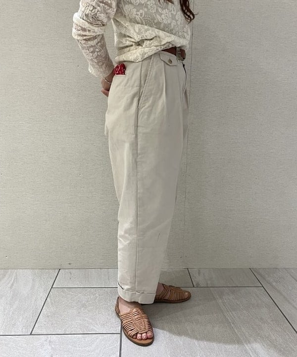 モモさんの「BEAMS WOMEN｜2 Pleats Twill」を使ったコーディネート
