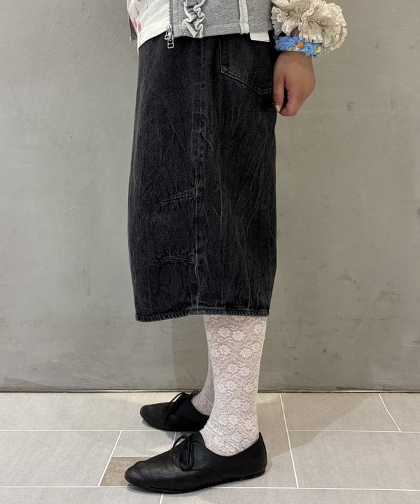 大石彩可さんの「BEAMS WOMEN｜ポップ フラッフィー シュシュ」を使ったコーディネート