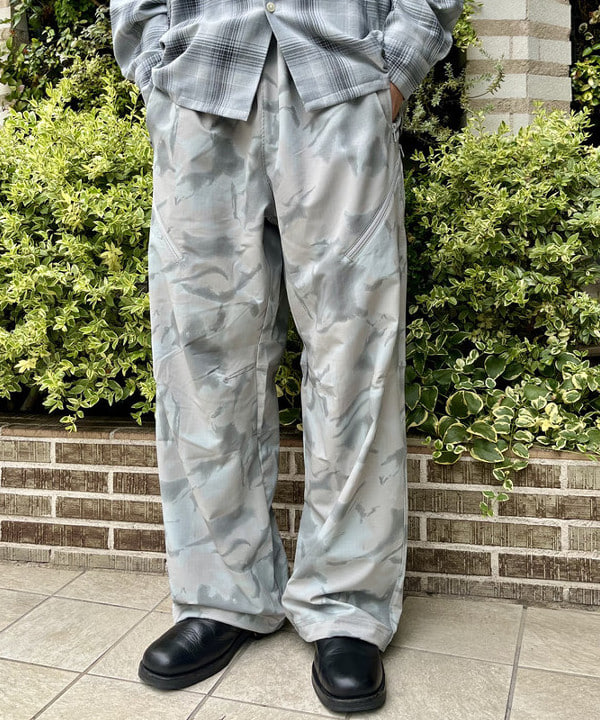 こたろうさんの「BEAMS WOMEN｜オンブレチェック オープンカラー シャツ」を使ったコーディネート