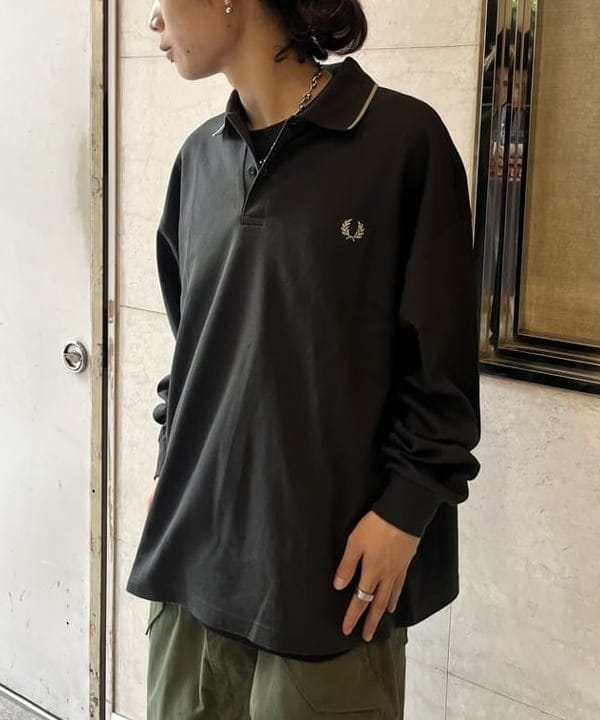 菊田 悠さんの「BEAMS WOMEN｜【別注】FRED PERRY / SINGLE TIP RELAX PIQUE TEXTURE SHIRT」を使ったコーディネート