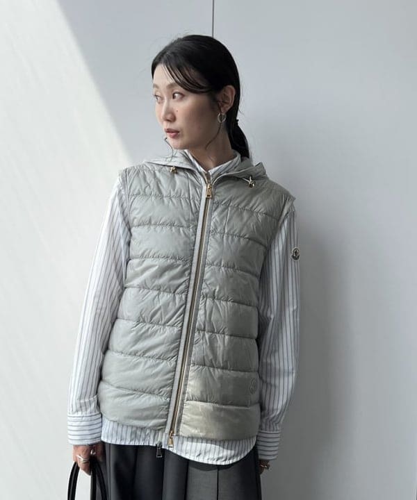 隈元 楓さんの「BEAMS WOMEN｜アシンメトリー プリーツスカート」を使ったコーディネート