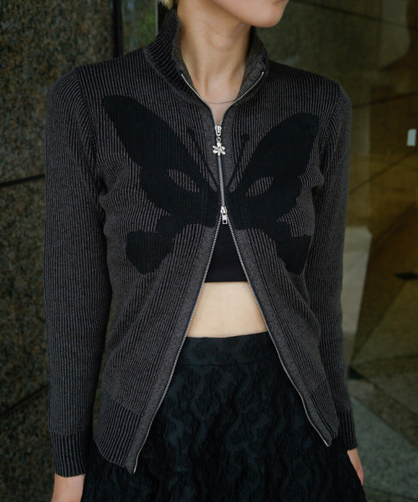 あさひさんの「BEAMS WOMEN｜フラワー ジャカード フレア スカート」を使ったコーディネート