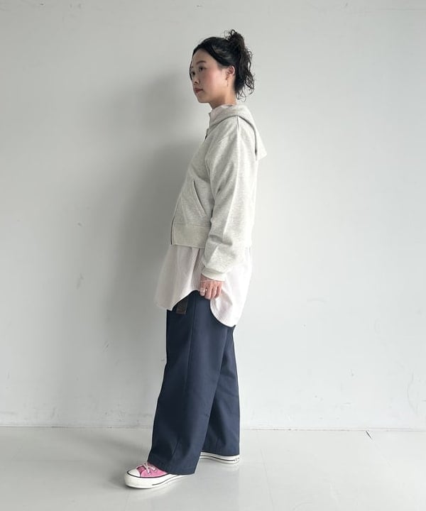 清水 彩乃さんの「BEAMS WOMEN｜セーラー スウェット フルジップ」を使ったコーディネート