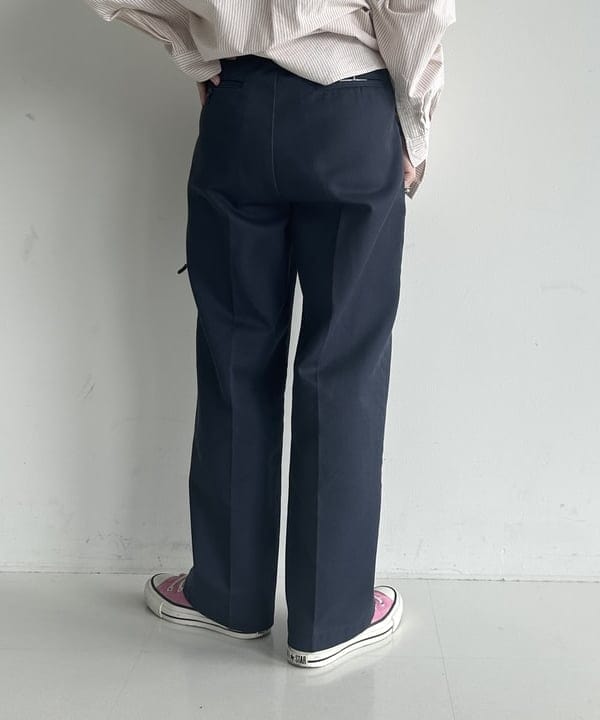 清水 彩乃さんの「BEAMS WOMEN｜セーラー スウェット フルジップ」を使ったコーディネート