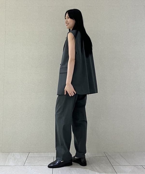 nodokaさんの「BEAMS WOMEN｜トロピカル 2ボタン ジレ」を使ったコーディネート