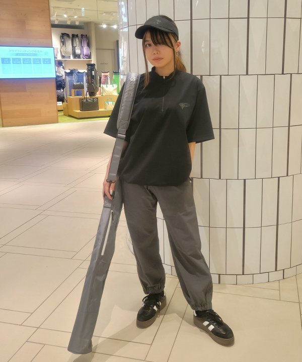 美品【ビームスゴルフ】タラッティ プラクティス プルオーバー ネイビー M 防風 美品【ビームスゴルフ】タラッティ プラクティス プルオーバー