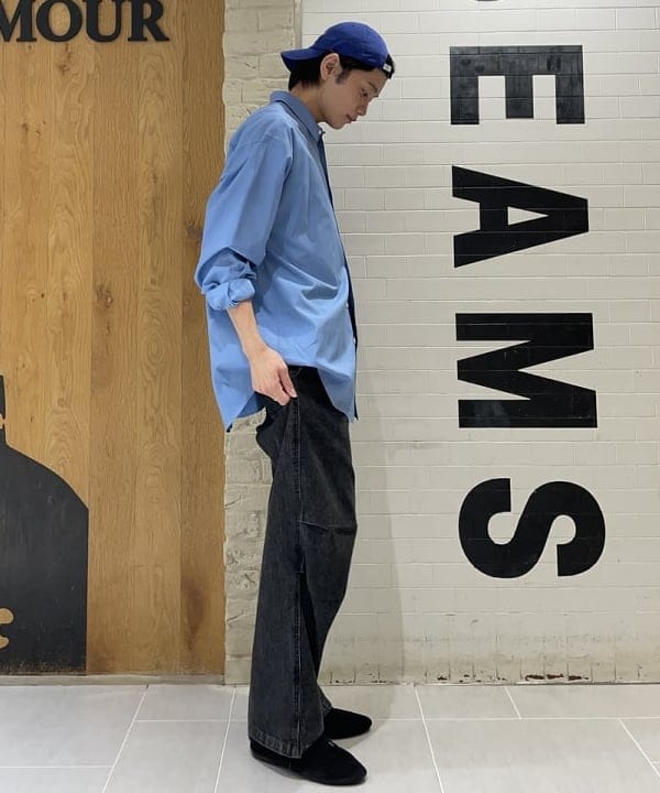 マツミヤさんの「BEAMS WOMEN｜【別注】Gramicci / デニム オーバーパンツ」を使ったコーディネート