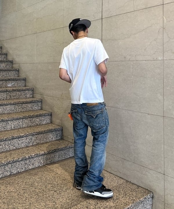 ムファサさんの「BEAMS WOMEN｜BEAMS /  プレーン クルーネック Tシャツ」を使ったコーディネート