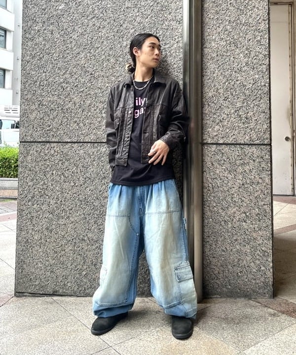 菊田 悠さんの「BEAMS WOMEN｜シープレザー ショート ジャケット」を使ったコーディネート