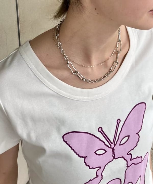 むりょさんの「BEAMS WOMEN｜ニュアンス チェーン ネックレス」を使ったコーディネート