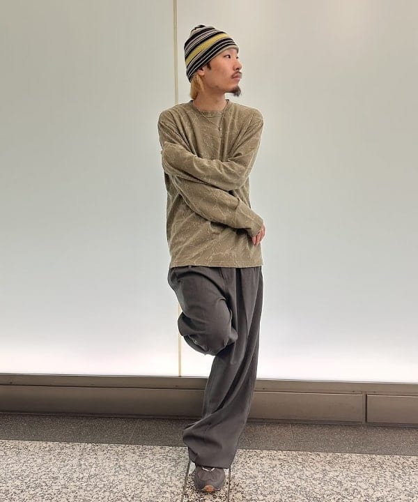 吉田 洸輝さんの「BEAMS WOMEN｜ARC&rsquo;TERYX / Beta Jacket」を使ったコーディネート