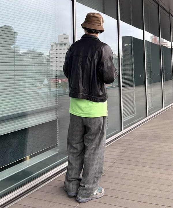 BAKU(東江 漠)さんの「BEAMS WOMEN｜ブークレ チェック イージーパンツ」を使ったコーディネート