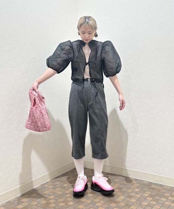 YABUさんの「BEAMS WOMEN｜ストレッチ カプリ パンツ」を使ったコーディネート