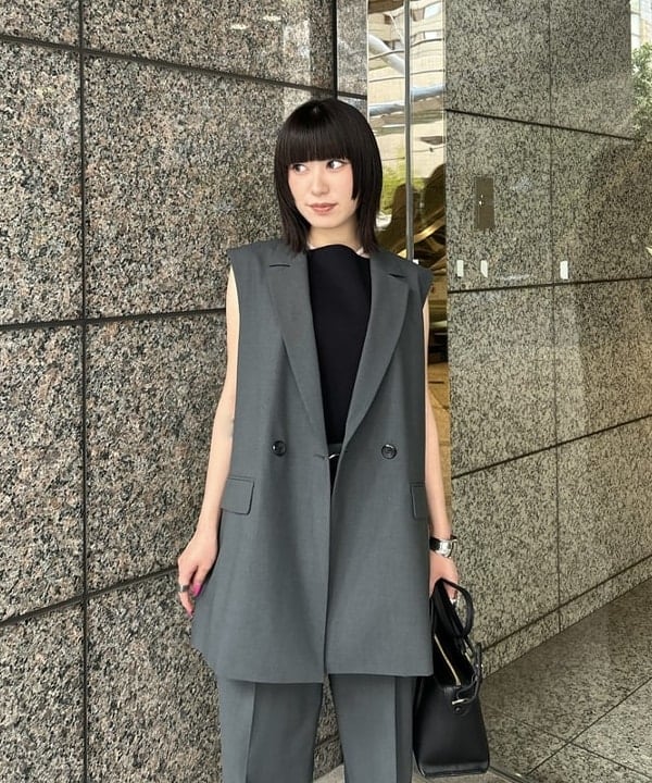 大槻 まひろさんの「BEAMS WOMEN｜ヘルシー ニット キャミソール .M」を使ったコーディネート